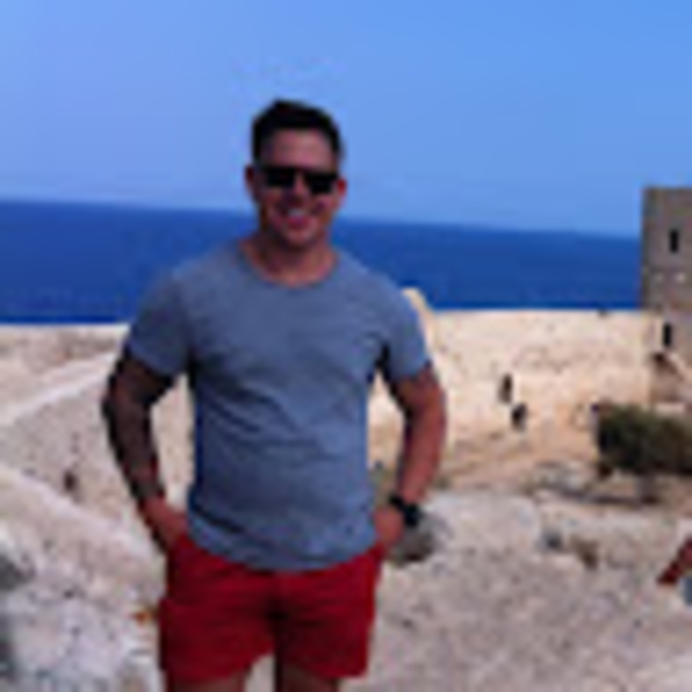 Meet your Posher, Chris